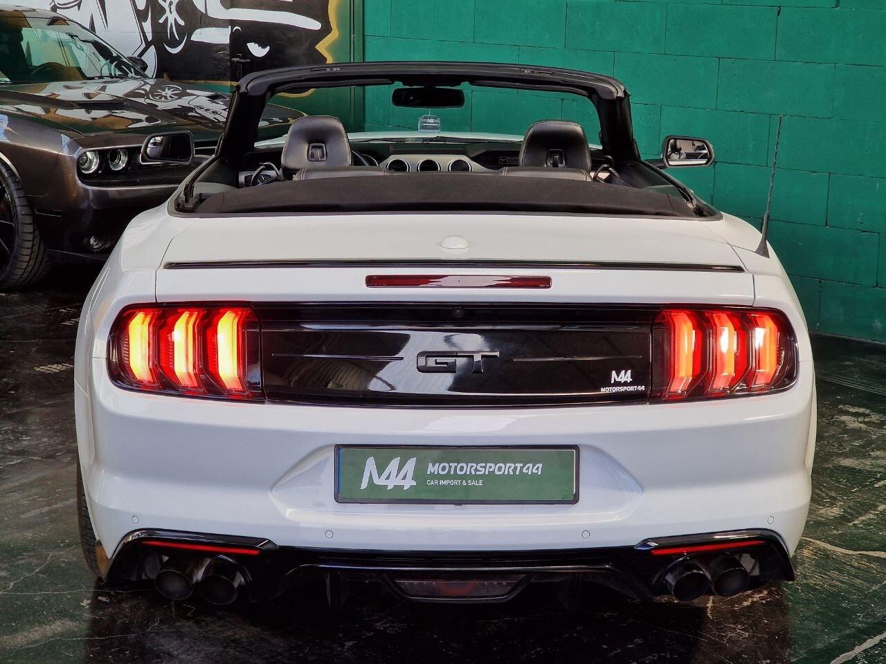 Ford Mustang 5.0 GT Cabrio Iva esposta