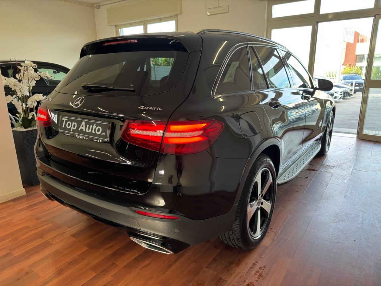 MERCEDES-BENZ GLC 220 d 4MATIC SPORT NIGHT EDITION