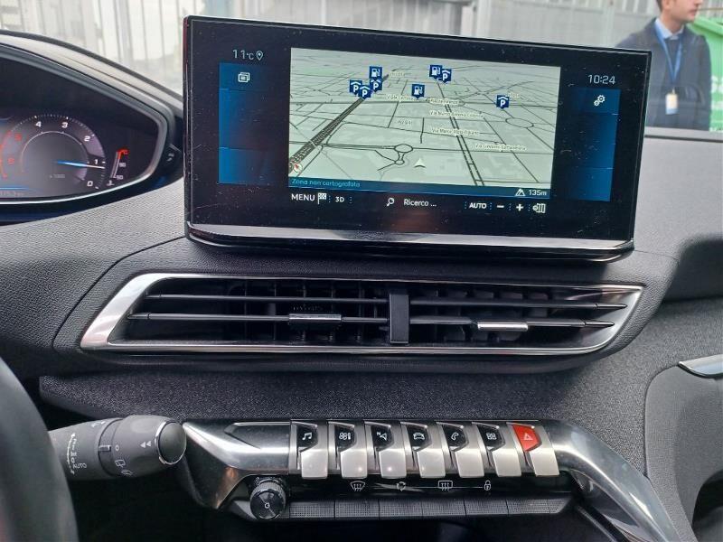 Peugeot 3008 II Allure Pack 1.5 Blue HDI Automatico Neopatentati