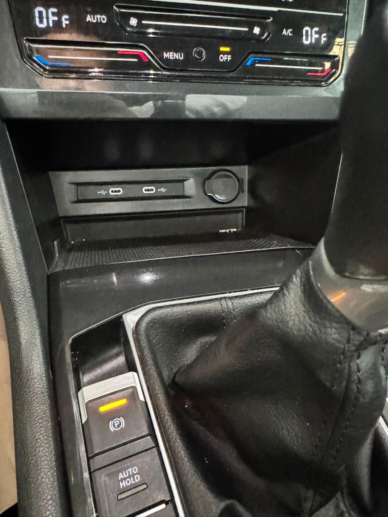 Volkswagen Tiguan 2.0 TDI SCR Life -2021