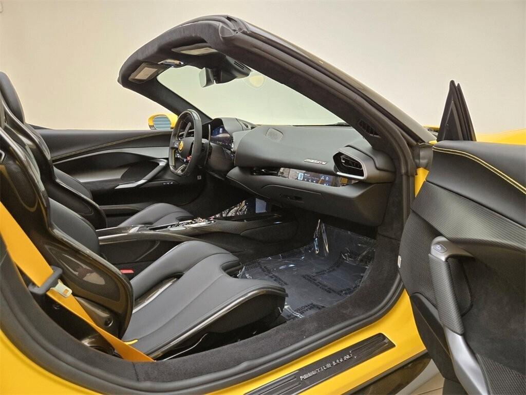 Ferrari 296 GTS ASSETTO FIORANO NOLEGGIO LUNGO TERMINE - LEASING FULL INCLUSIVE