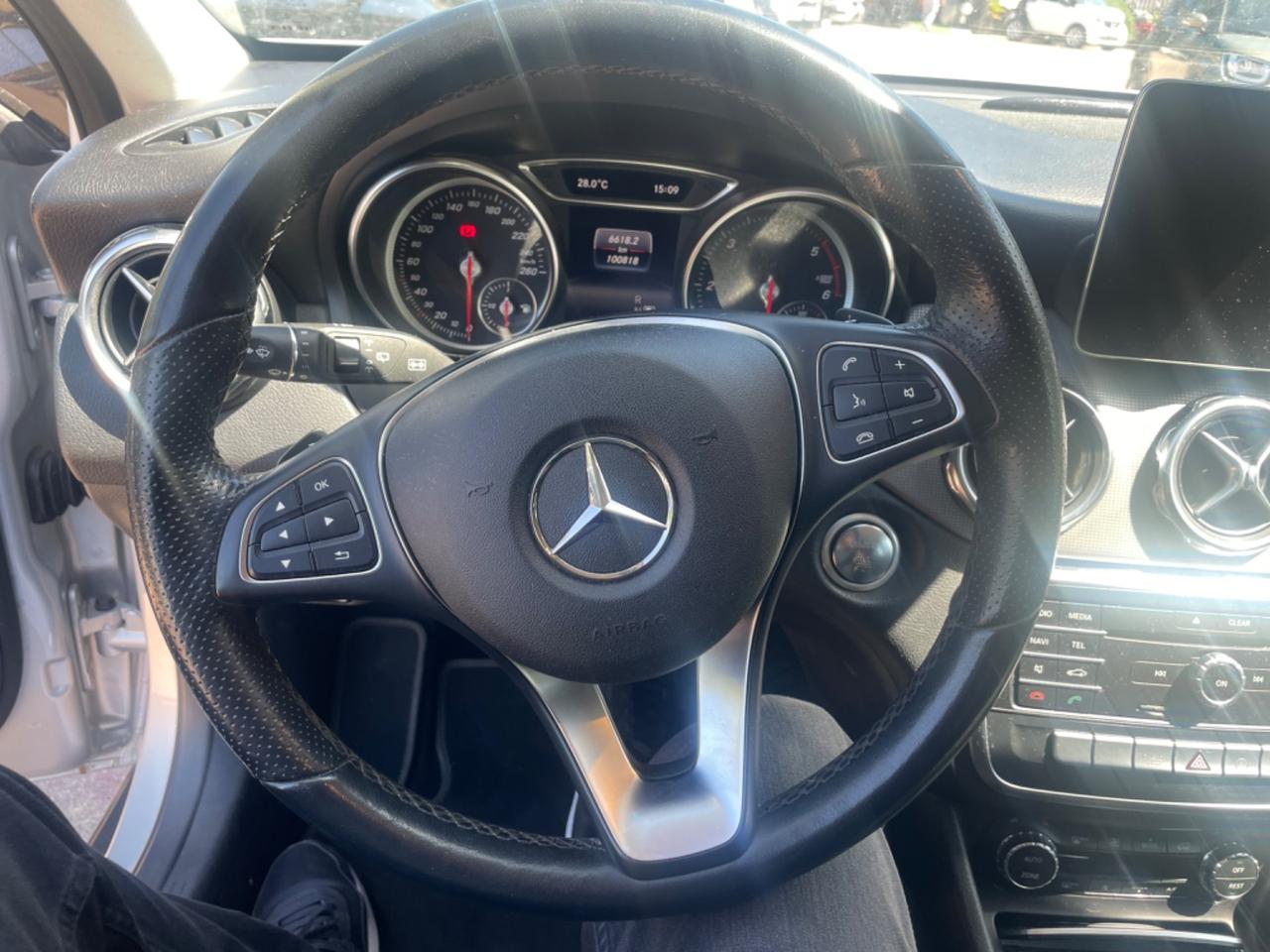 Mercedes-benz GLA 200 GLA 200 d Automatic Executive