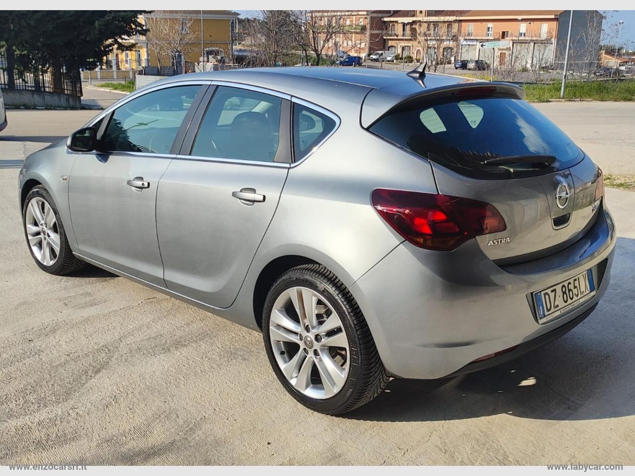 OPEL Astra 1.7 CDTI 110 CV 5p. Cosmo UNIPROPRIETARIO