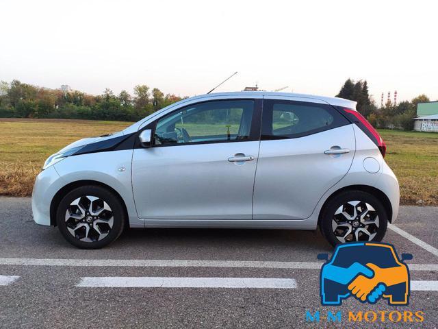 TOYOTA Aygo 1.0 69 CV 5 porte x-play MMT *PROMO*