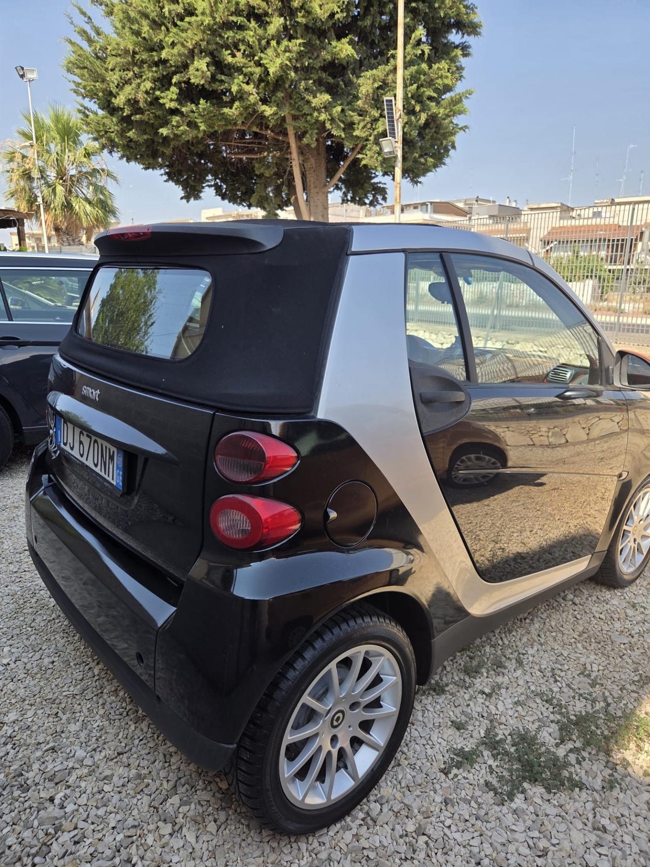 Smart ForTwo 1000 62 kW coupé passion