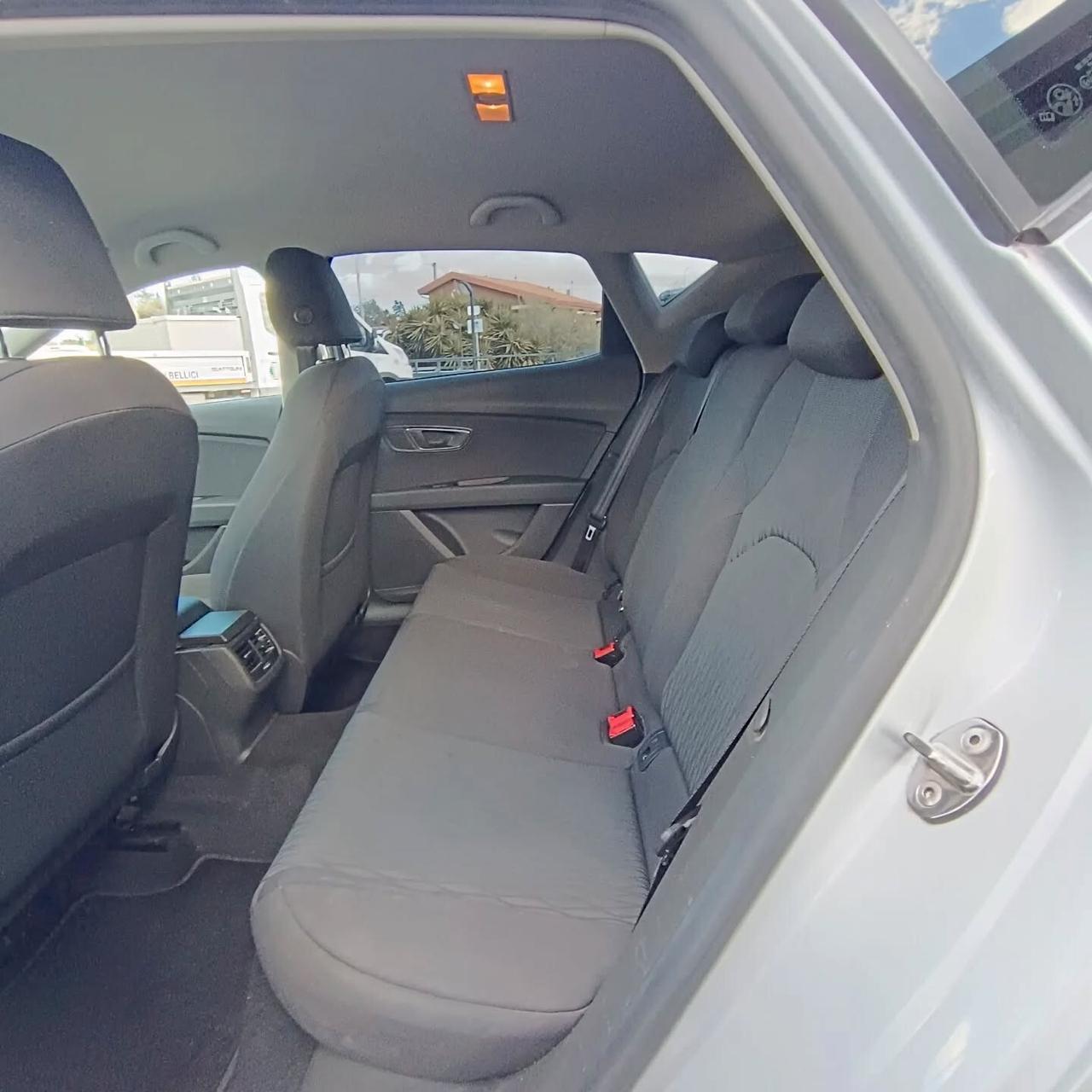 Seat Leon 1.6 TDI 105 CV NUOVA IN TUTTO