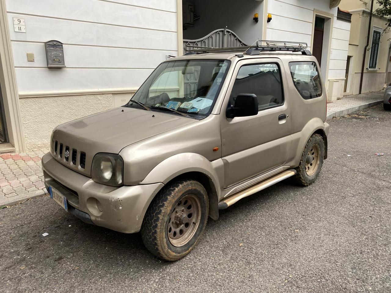 Suzuki Jimny 1.3i 16V cat 4WD JLX