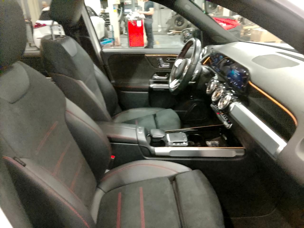 Mercedes-Benz GLB - X247 2019 - GLB 200 d Premium auto