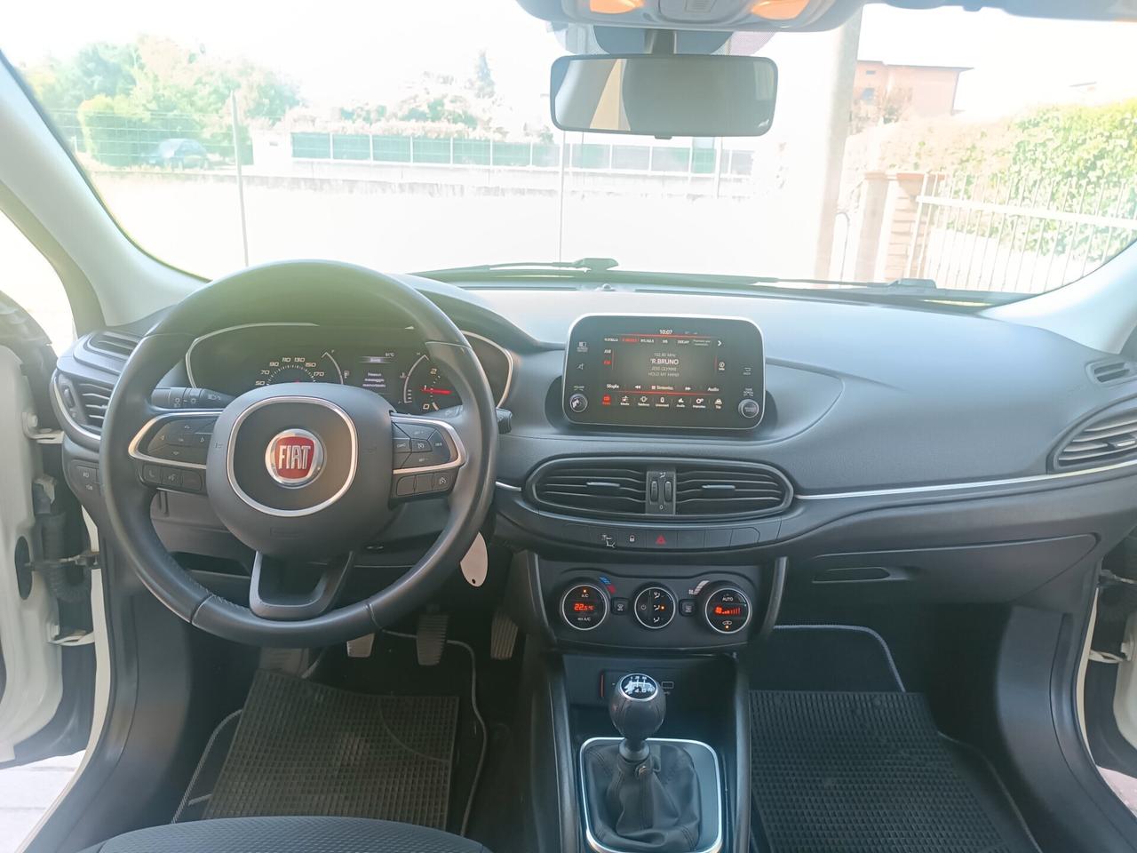 Fiat Tipo 1.4 SW Lounge
