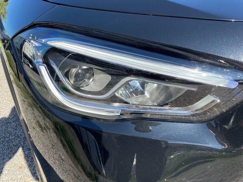 Mercedes-Benz GLA 200 d Premium auto