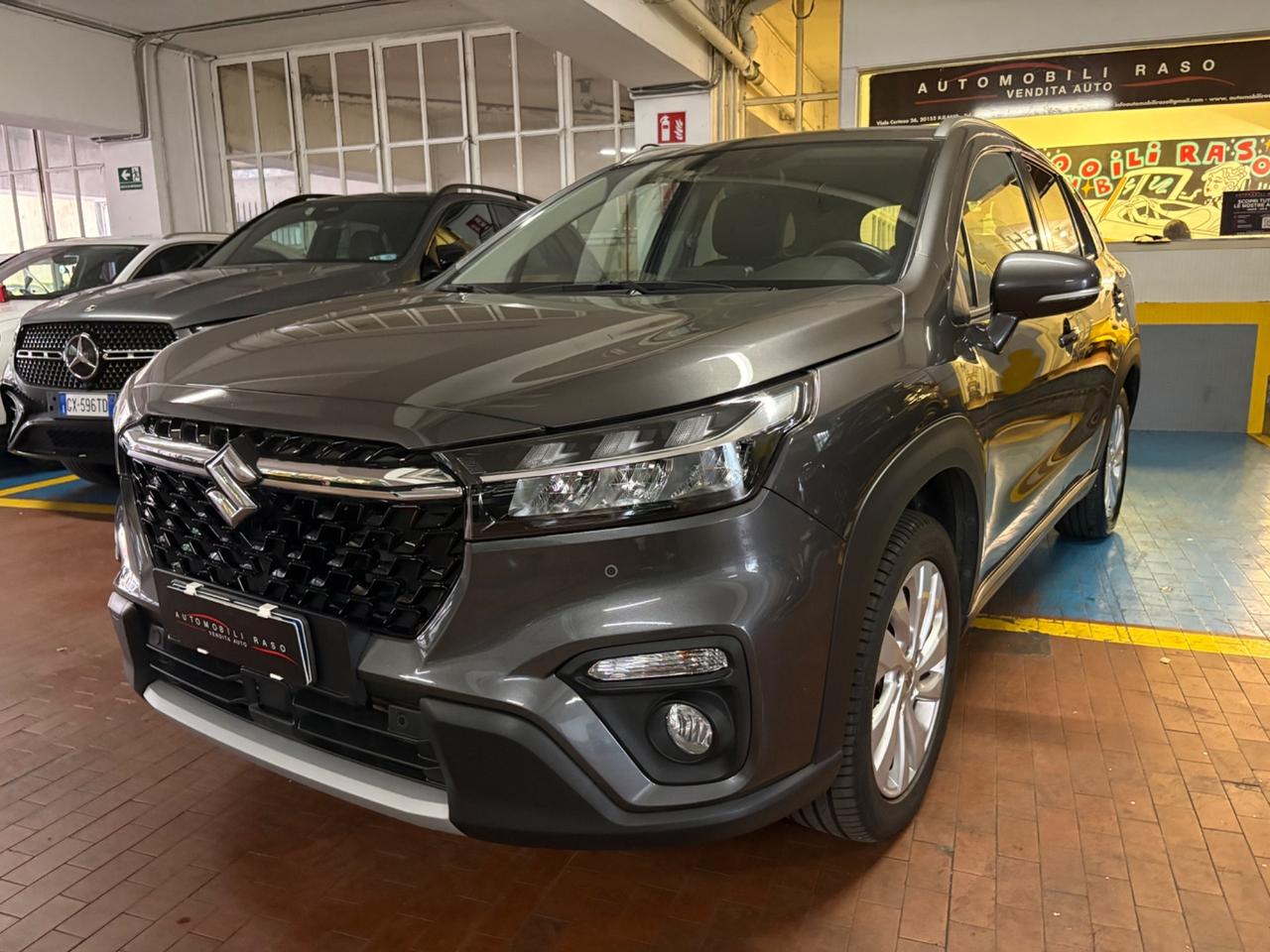 Suzuki S-Cross 1.4 Hybrid Top+