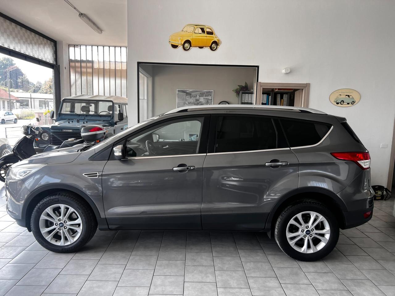 Ford Kuga 2.0 TDCI 163 CV 4WD Powershift Titanium