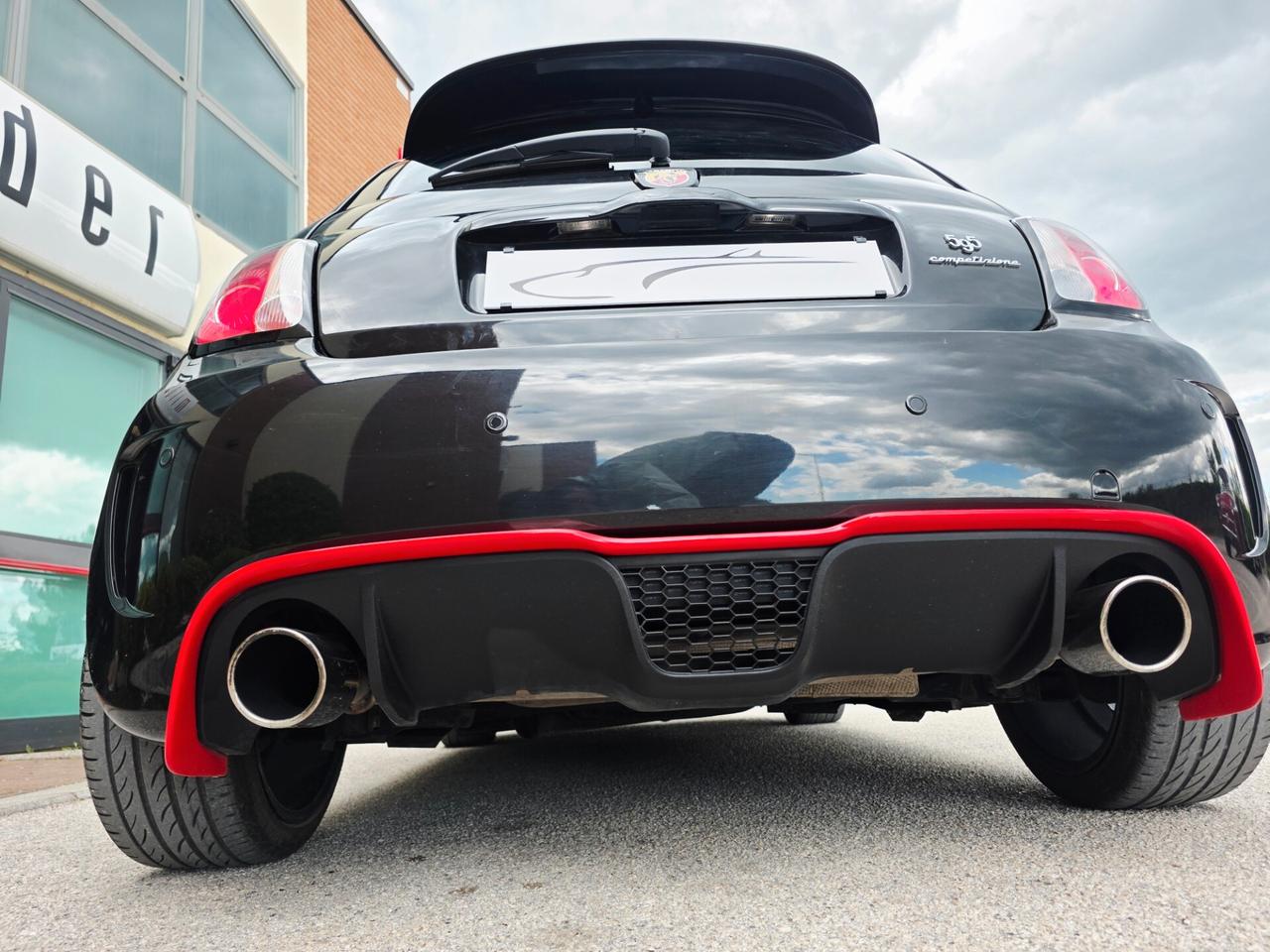 Abarth 500 1.4 Turbo T-Jet allestimento Competizione Tagliandata