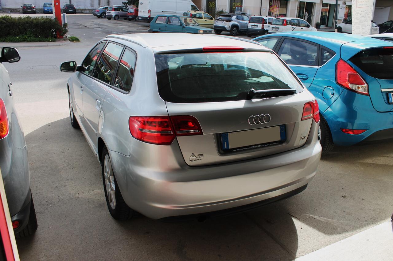 Audi A3 Sportback 1.6 TDI 90cv Restyling – 10/2011