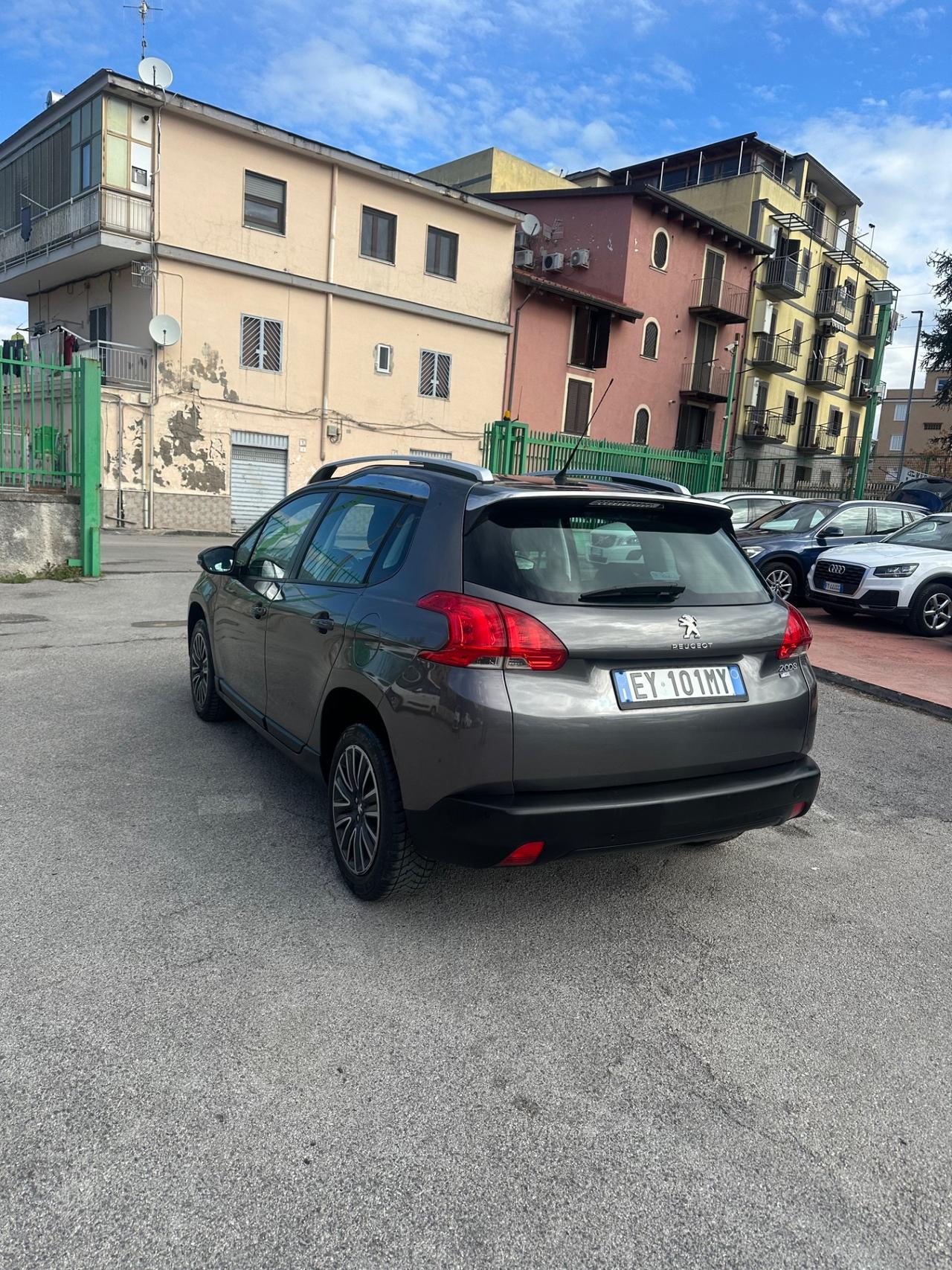 Peugeot 2008 1.6 e-HDi 92 CV Stop&Start Urban Cross