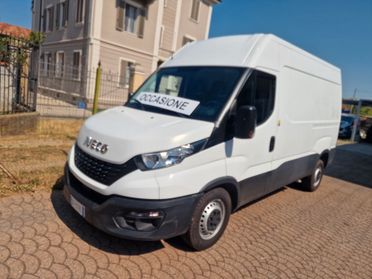 Iveco 35 12 TETTO ALTO PASSO MEDIO