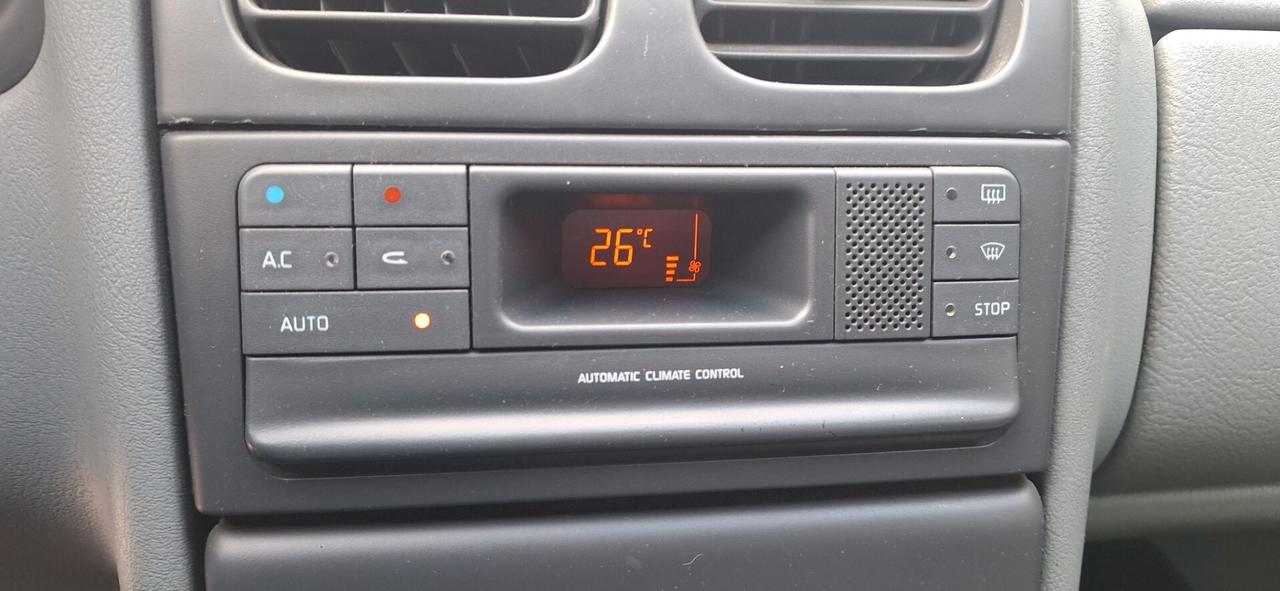 RENAULT LAGUNA SW 1.9 DIESEL