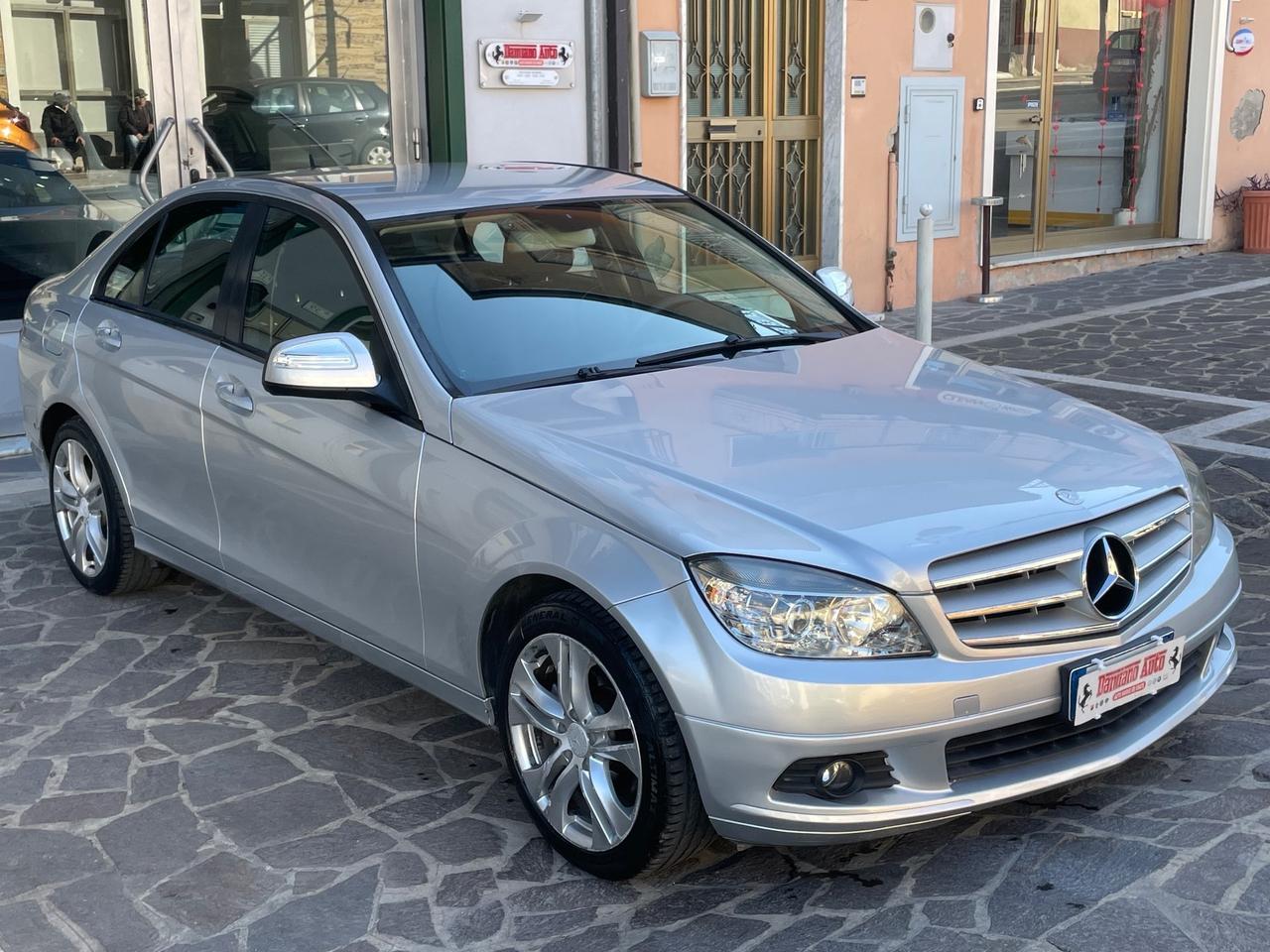 Mercedes-benz C 220 CDI 170 CV Classic BERLINA