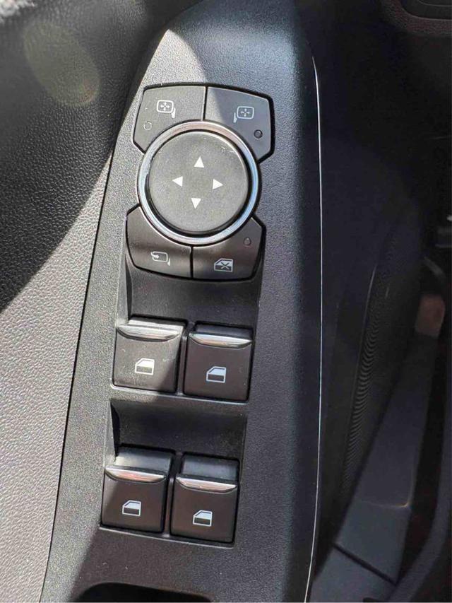 FORD Fiesta 1.5 EcoBlue 5 porte Titanium