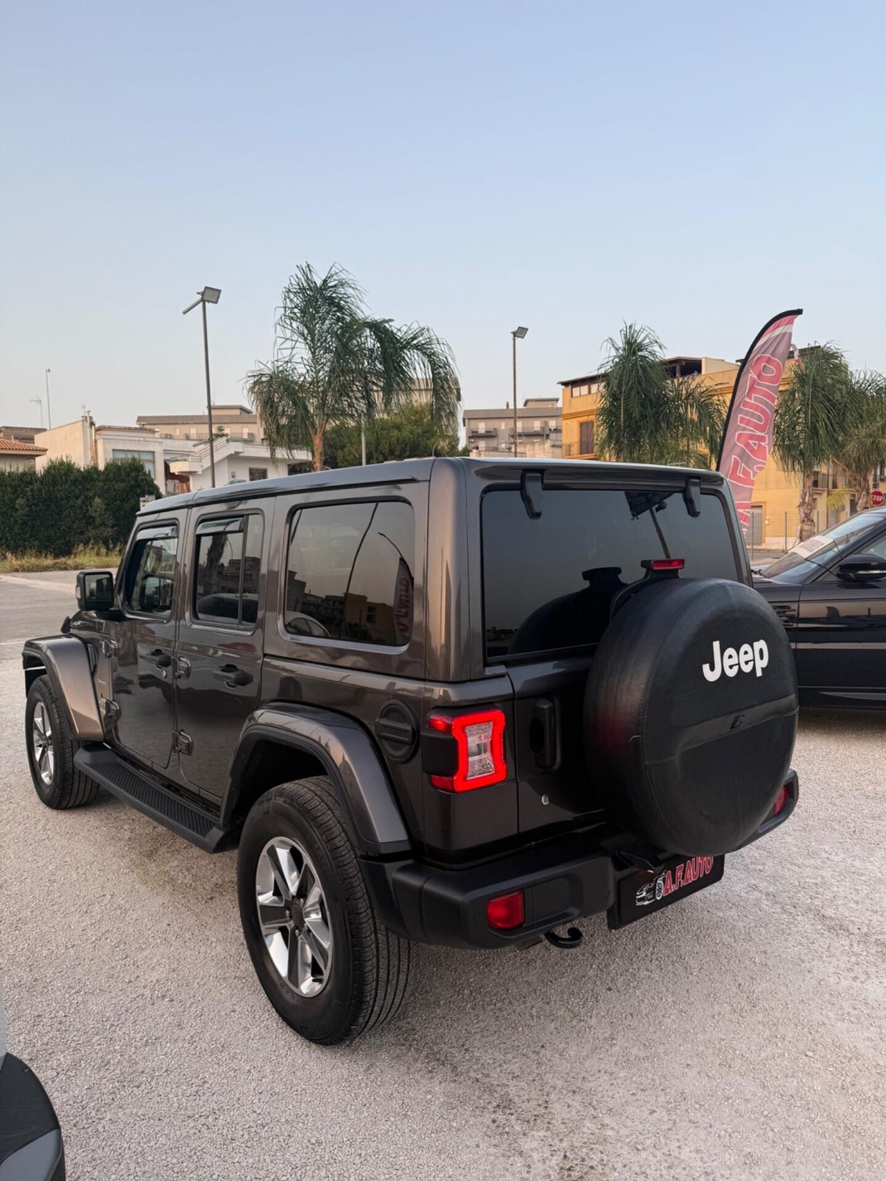 Jeep Wrangler Unlimited 2.2 Mjt II Sahara