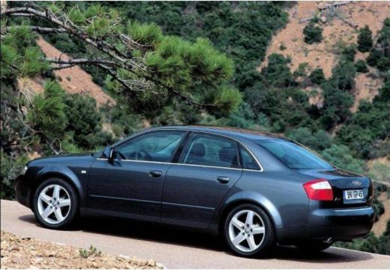 Audi A4 II 1.9 tdi 130cv