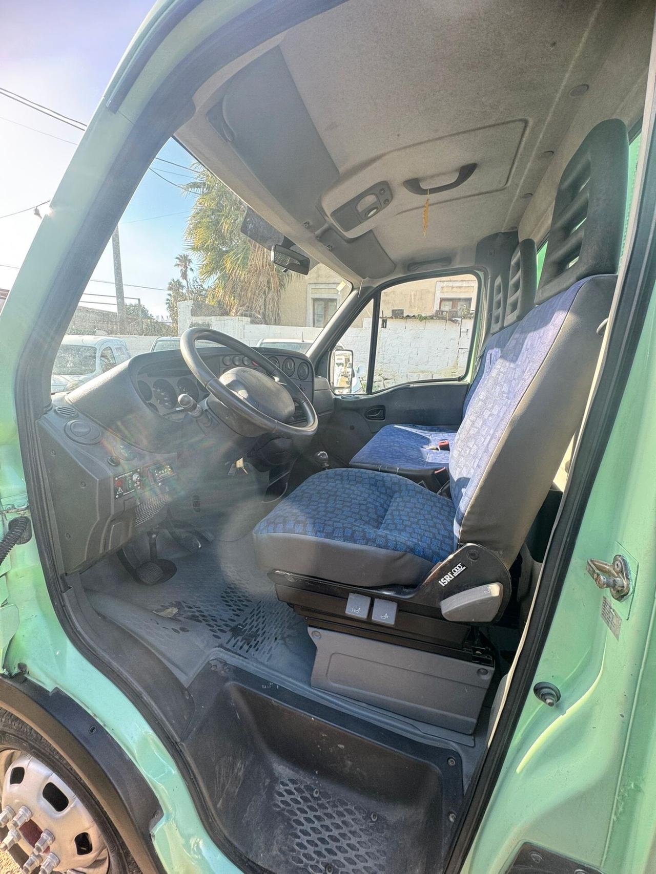 IVECO DAILY 35C13 RIBALTABILE TRI LATERALE MOTORE 2.8 TURBO