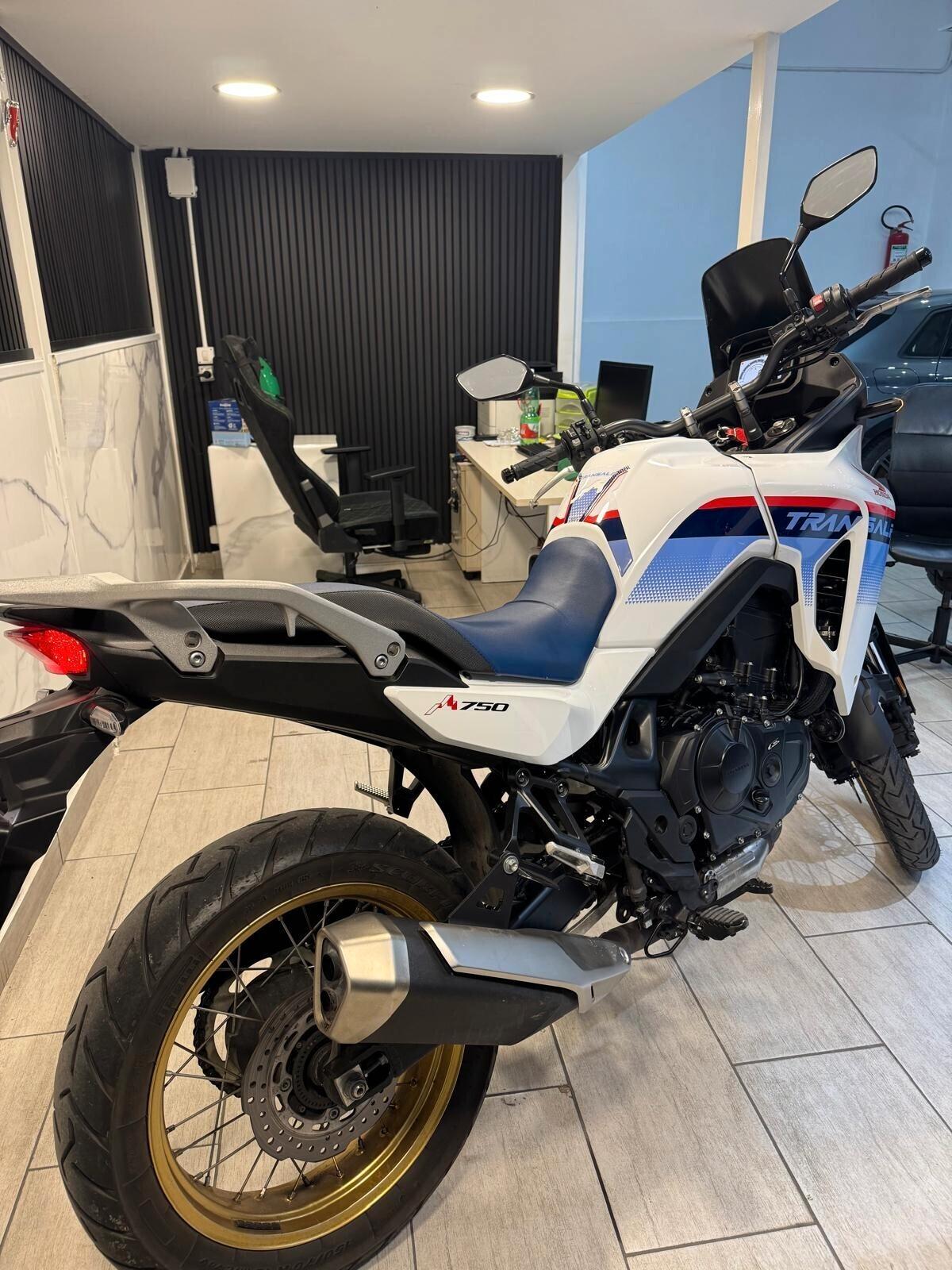 Honda Transalp 750 XL SPORT