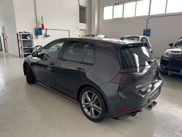 VOLKSWAGEN Golf 1.5 TSI ACT Sport R-LINE