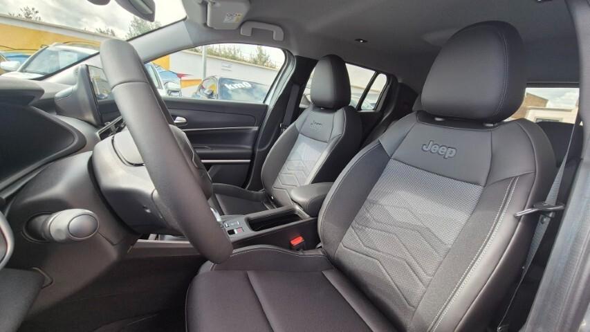 Jeep Avenger 1.2 Turbo 100 CV Summit