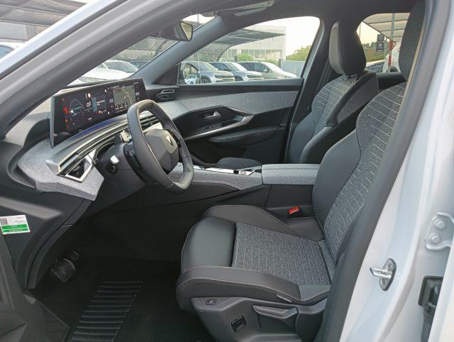 PEUGEOT 5008 Allure Business Hybrid 145 e-DCS6 GT 7 Posti
