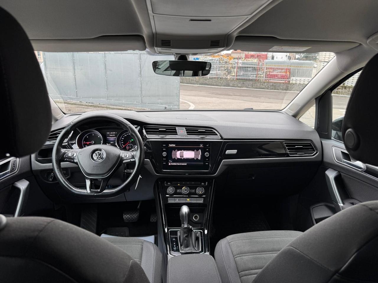 Volkswagen Touran 1.6 TDI 115 CV SCR DSG Highline BlueMotion Tech.