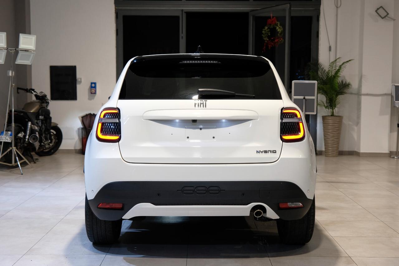 Fiat 600 Hybrid 100 CV DCT MHEV La Prima