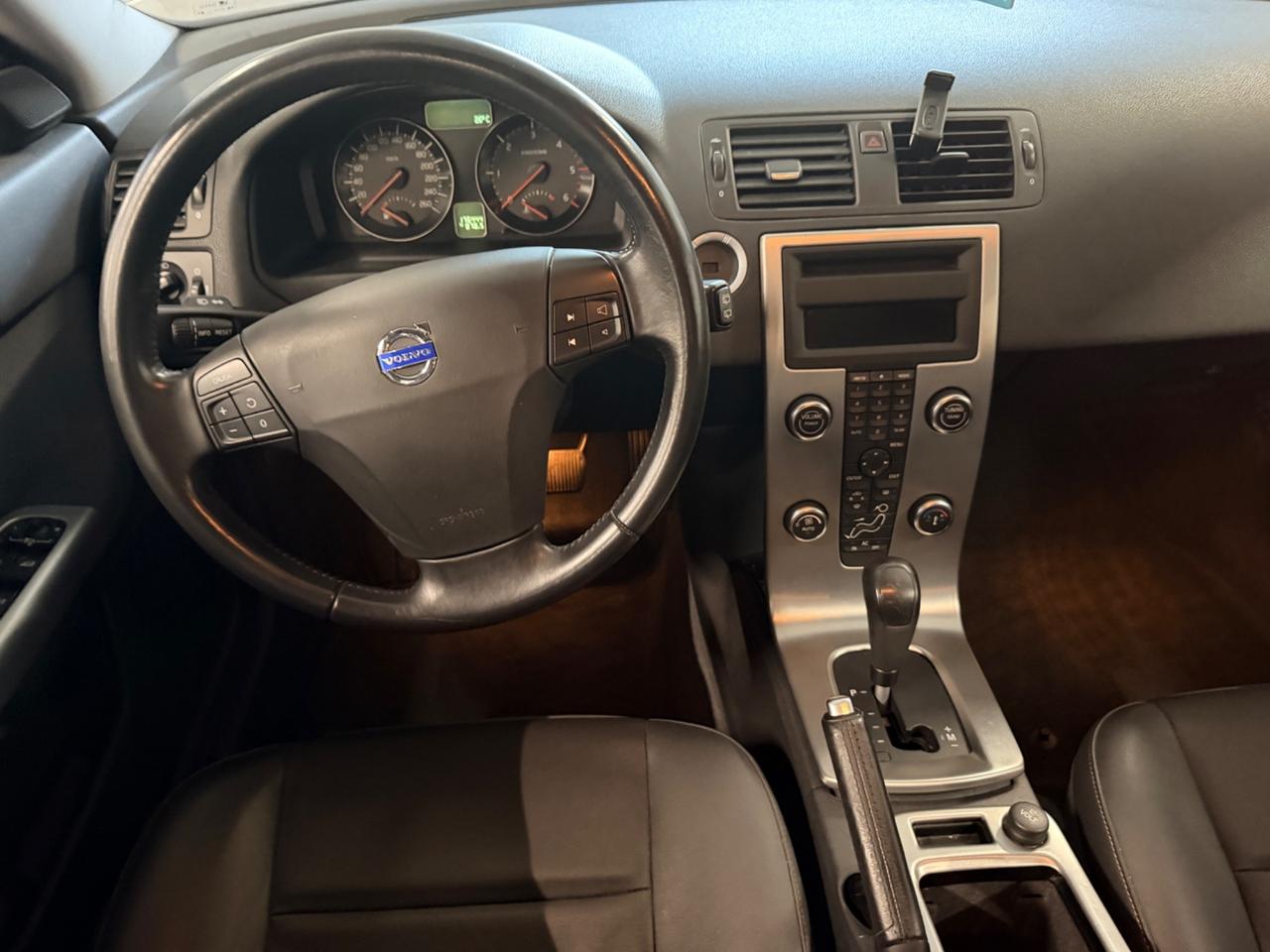 Volvo V50 2.4 D5 cat Momentum