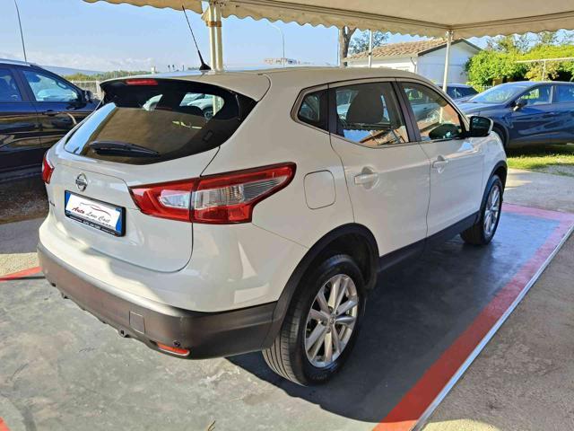NISSAN Qashqai 1.2 DIG-T Acenta