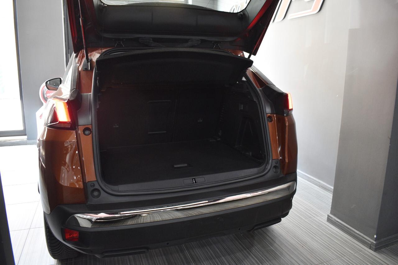 Peugeot 3008 1.5 BlueHDI 130cv EAT8 Automatica Bicolor ITALIANA