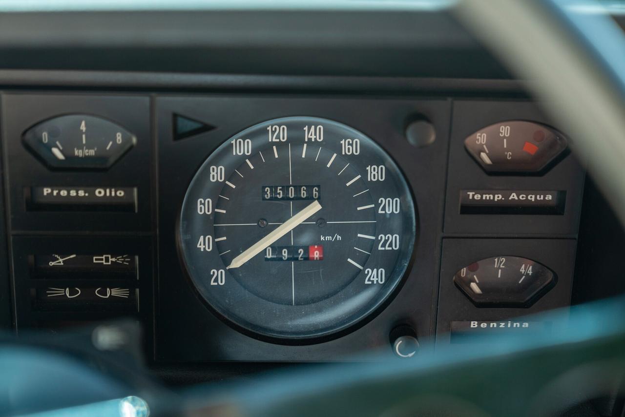 FIAT 130 Coupè 3200 Automatica - FIA00345