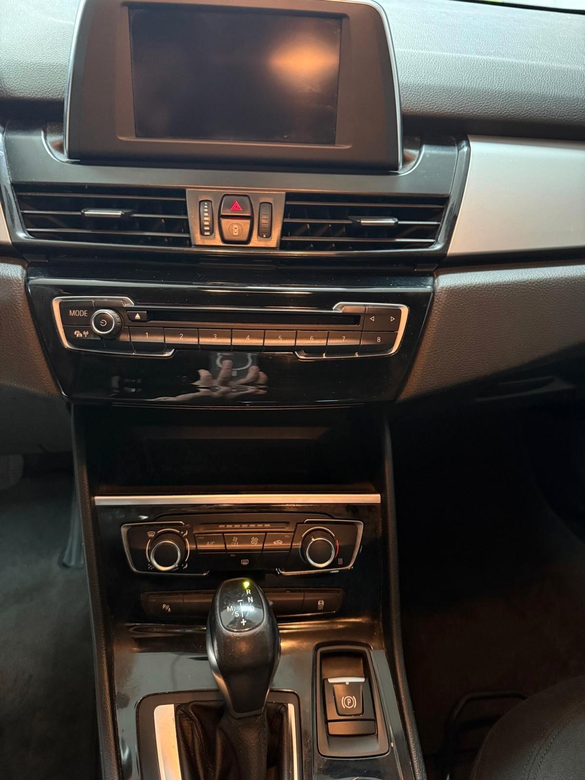 Bmw 216d Active Tourer Advantage