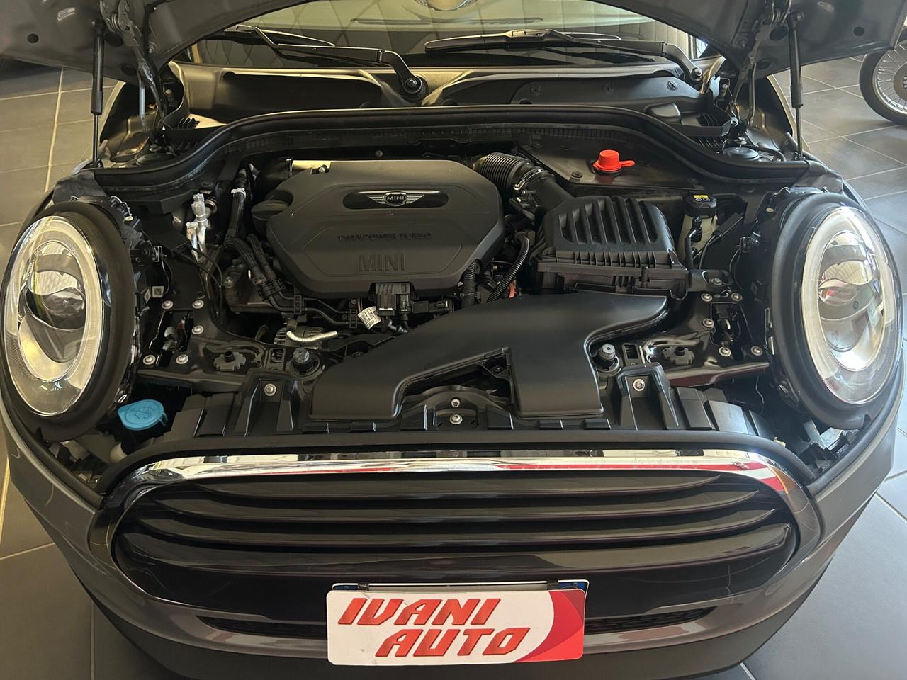 Mini 1.5 Cooper D5 PORTE BOOST AUTO LED