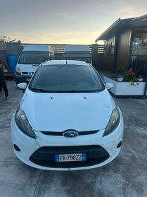 Ford Fiesta 1.4 5 porte Bz.- GPL Titanium
