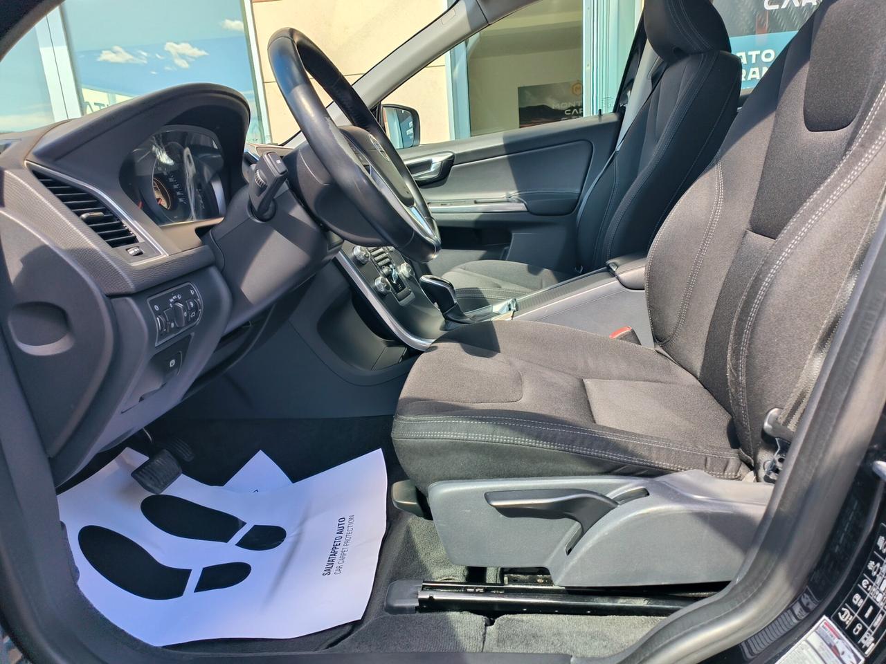 Volvo XC 60 XC60 D3 Geartronic Momentum