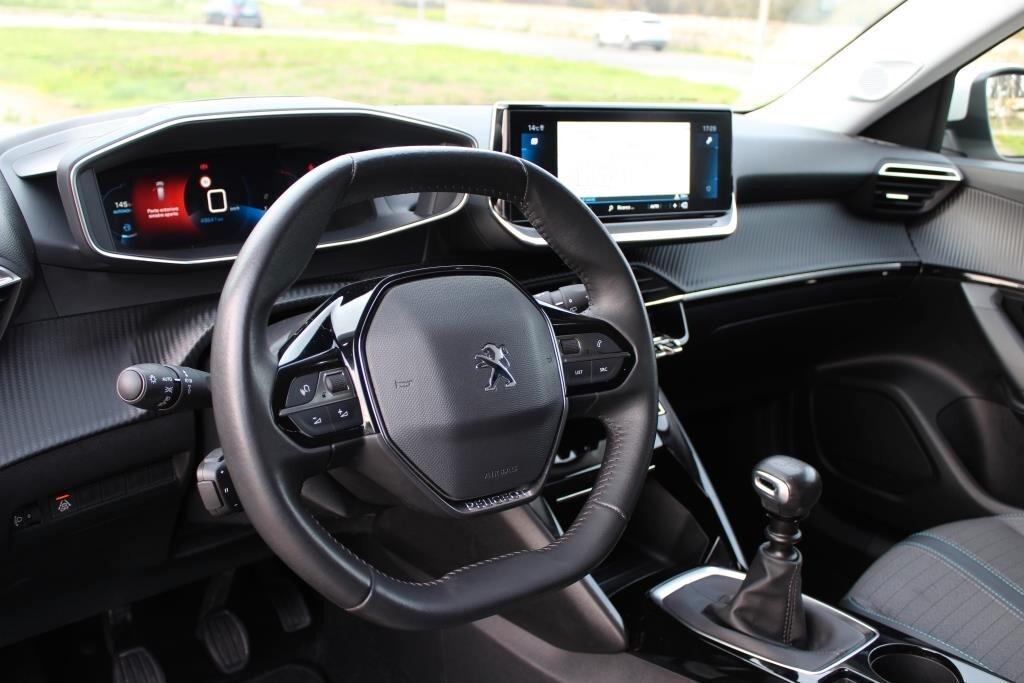 PEUGEOT 2008 1.5 BlueHDi 110 CV Allure *LED