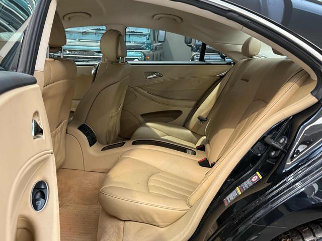 MERCEDES-BENZ CLS 320 CDI Sport
