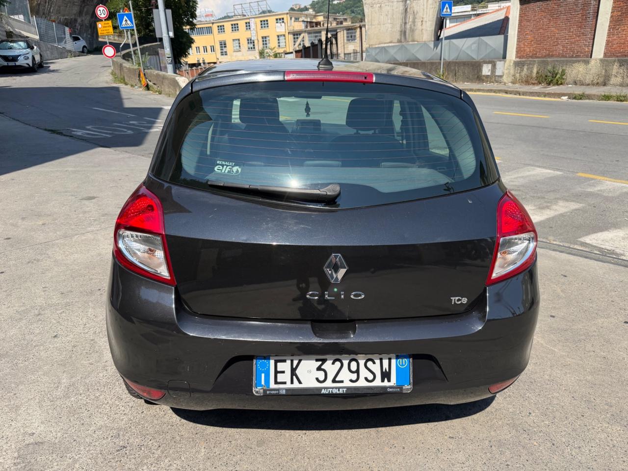 RENAULT CLIO 1.2 TCE 100CV NEOPATENTATI