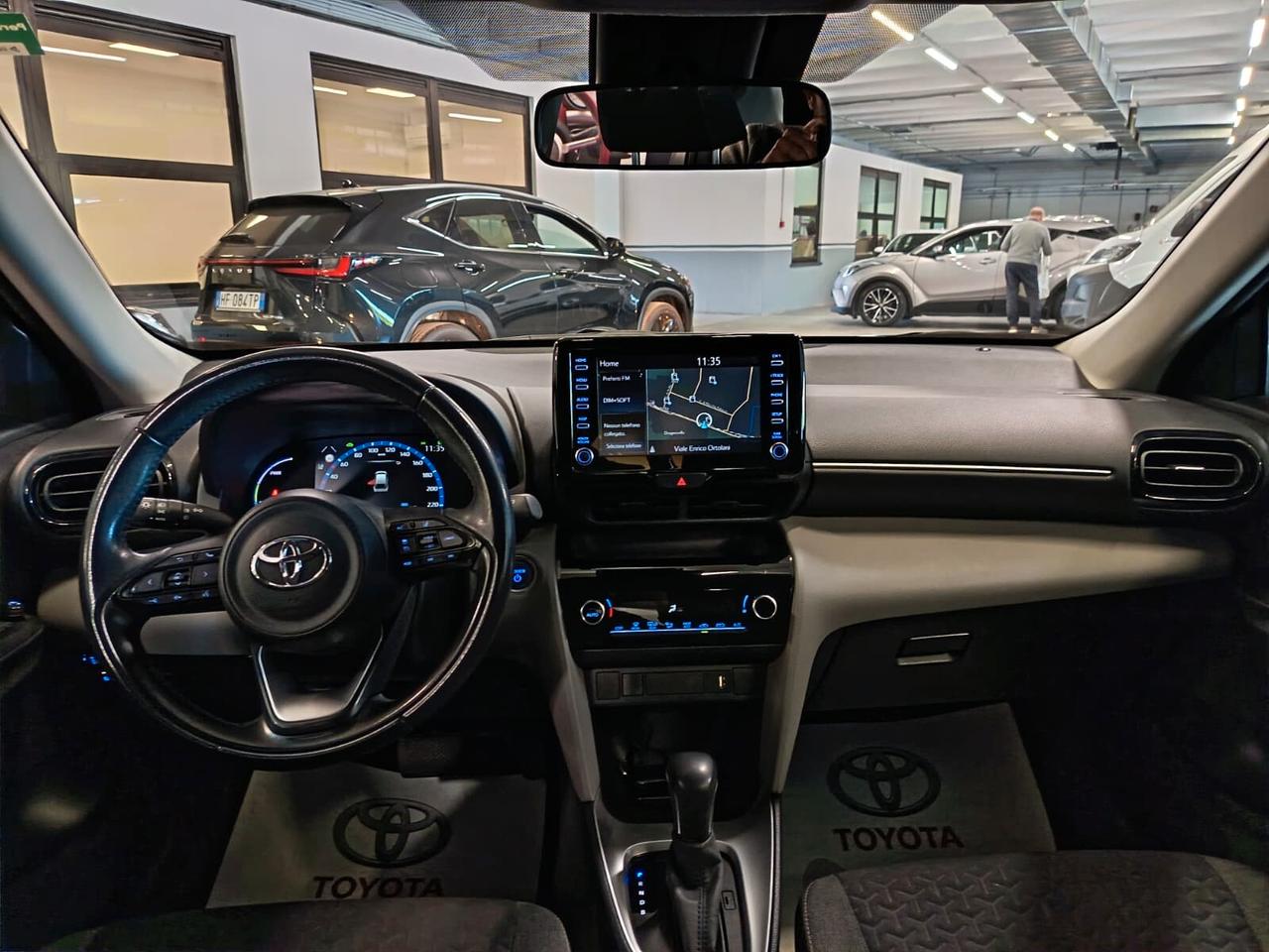 Toyota Yaris Cross 1.5 Hybrid E-CVT Business