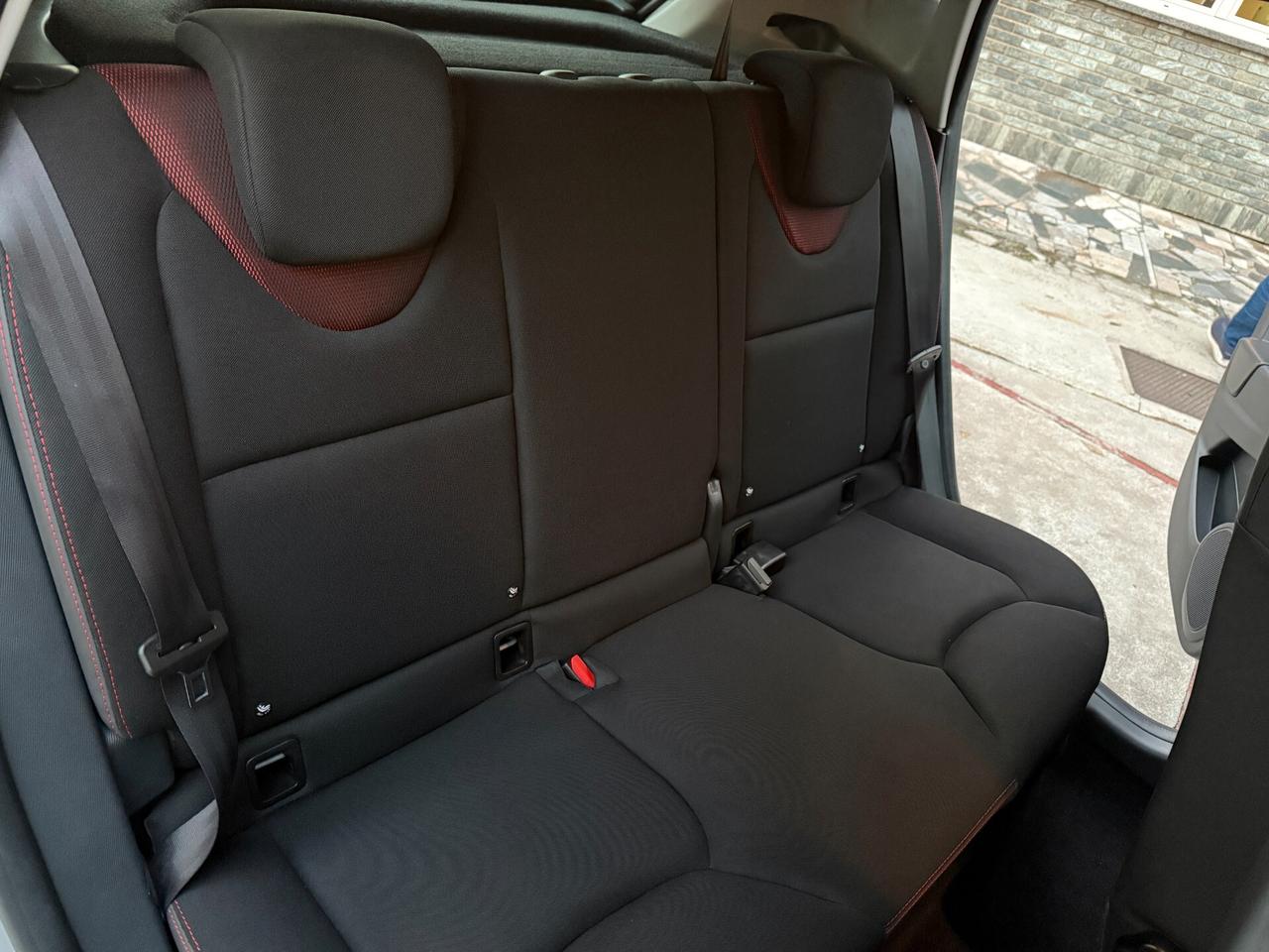 Renault Clio 1.2 75CV 5 porte Wave