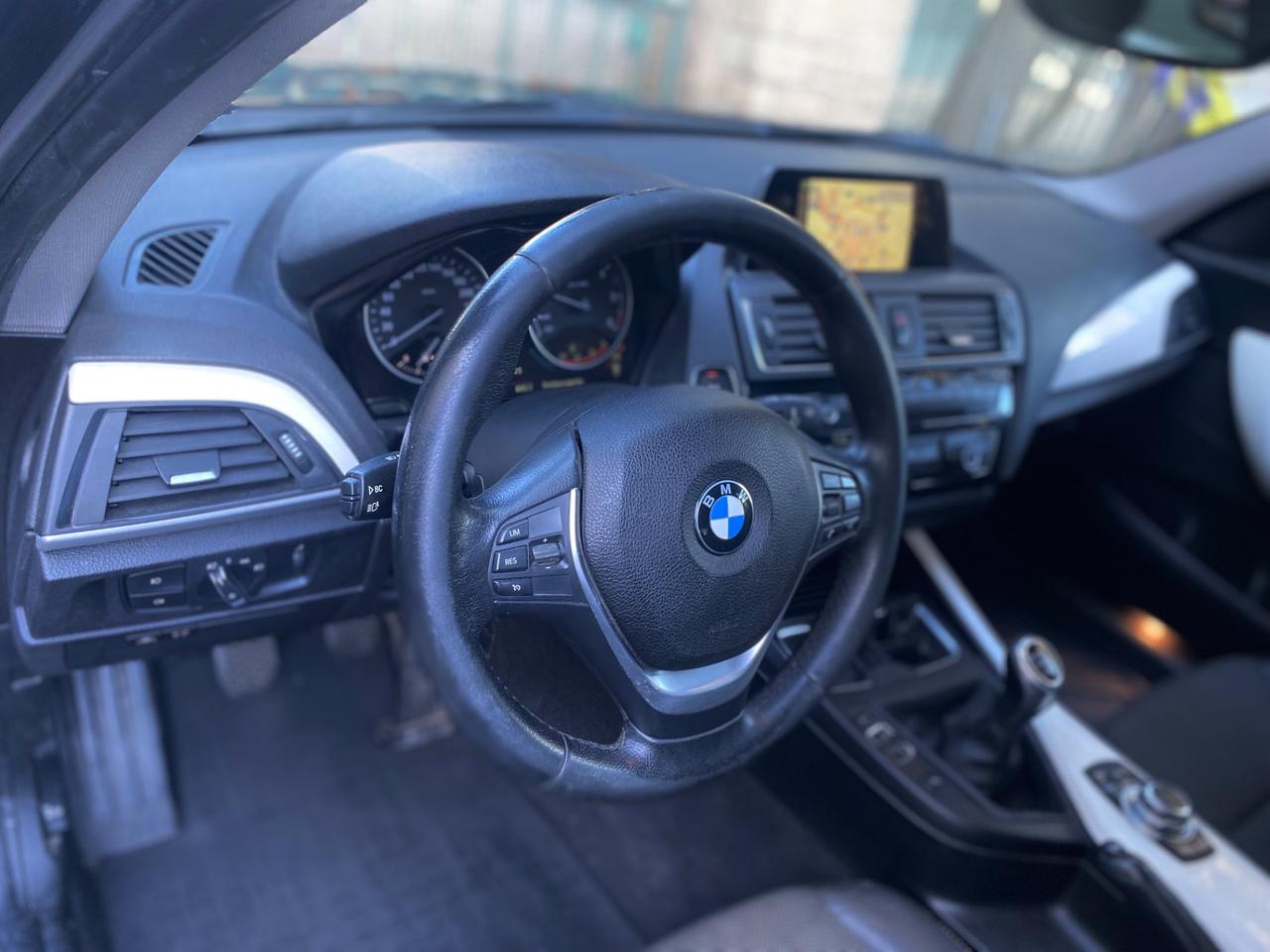 Bmw 116d 5p. Urban 1.5
