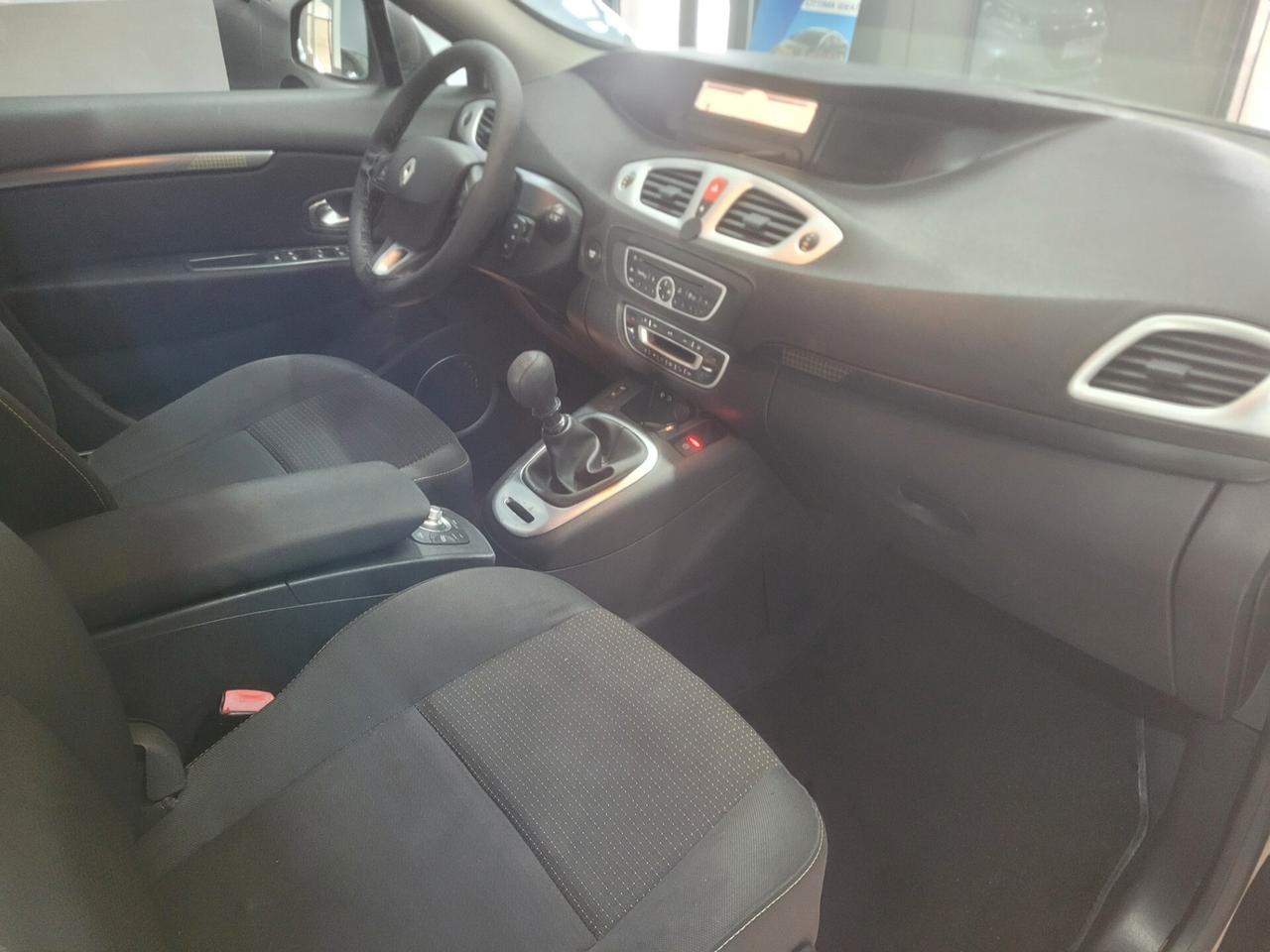 Renault Scenic Scénic 1.9 dCi 130CV Luxe