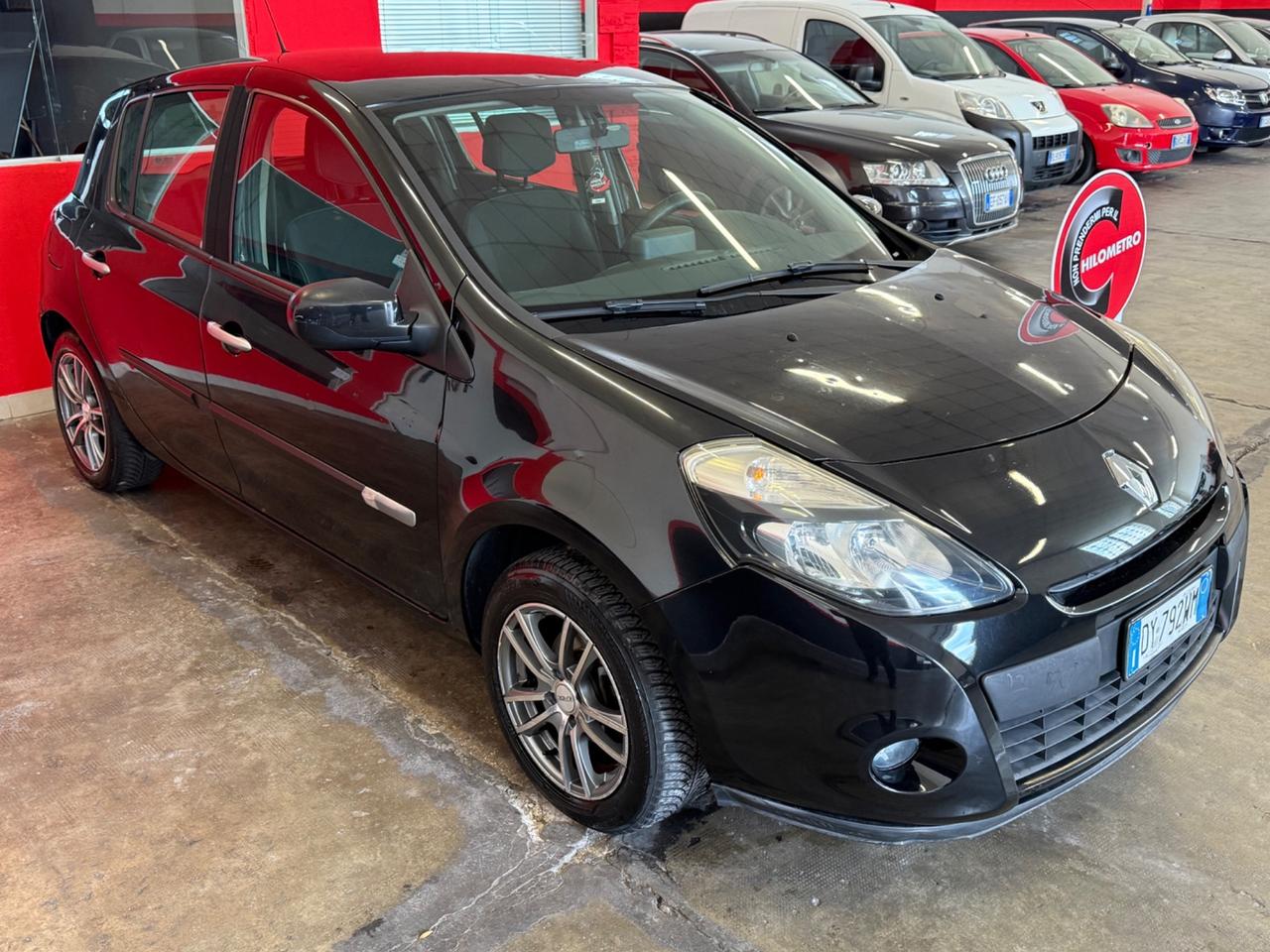 Renault Clio 1.2 16V 5 porte Dynamique