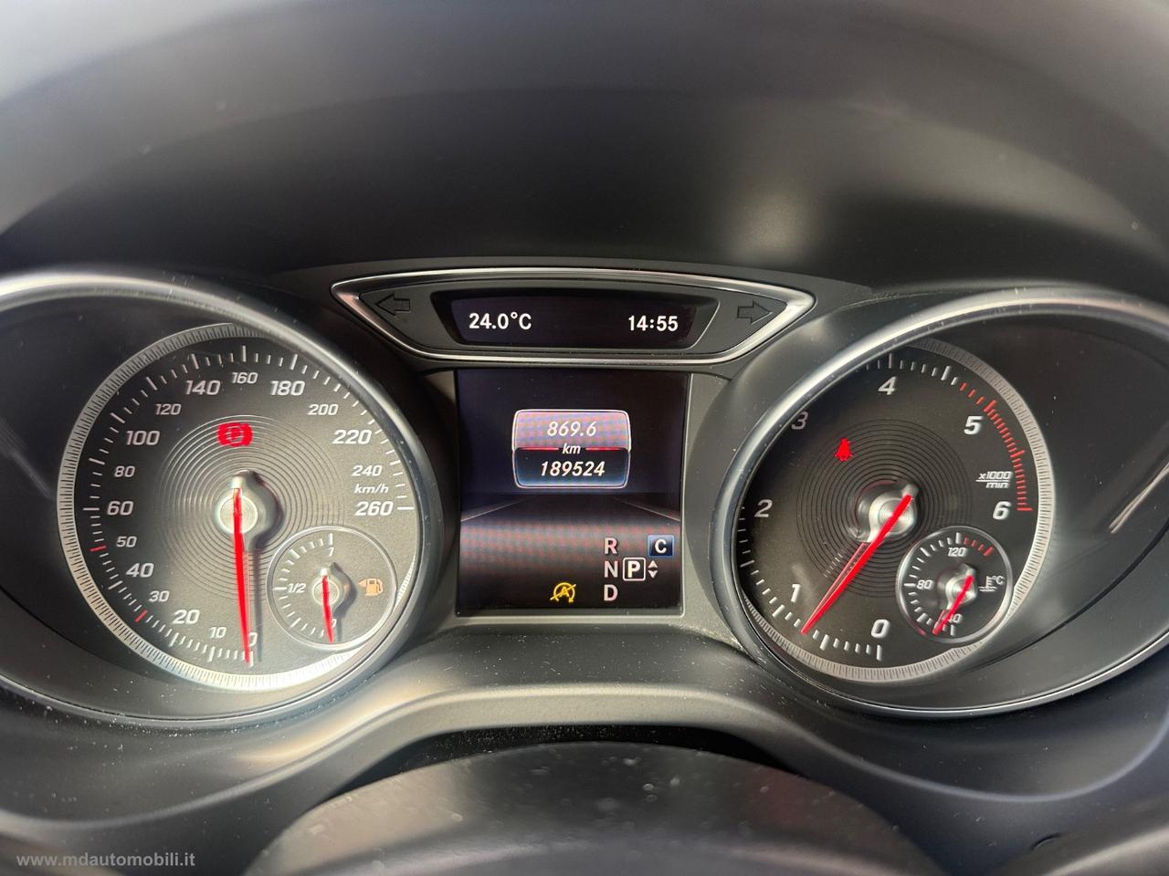 MERCEDES-BENZ GLA 200 d Automatic 4Matic Sport LED CAMERA NAVI