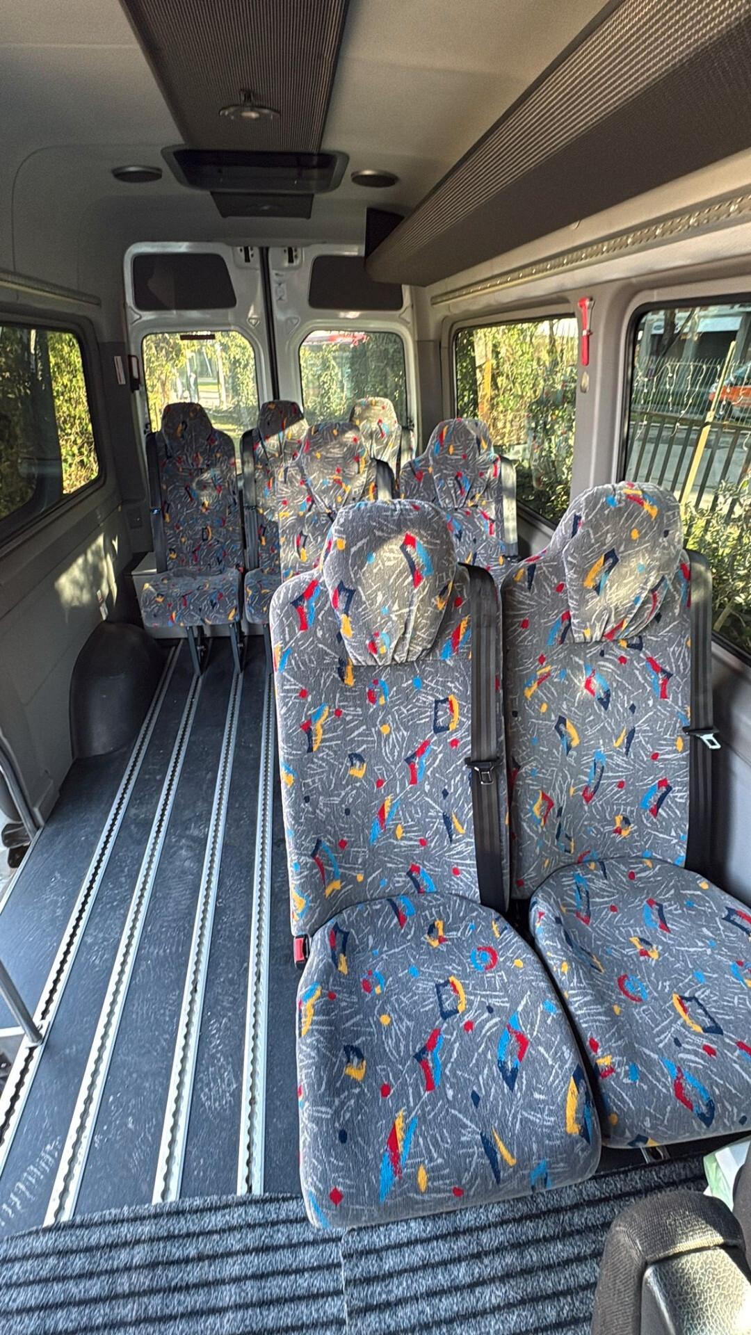 Mercedes-benz Sprinter 9 POSTI !!!